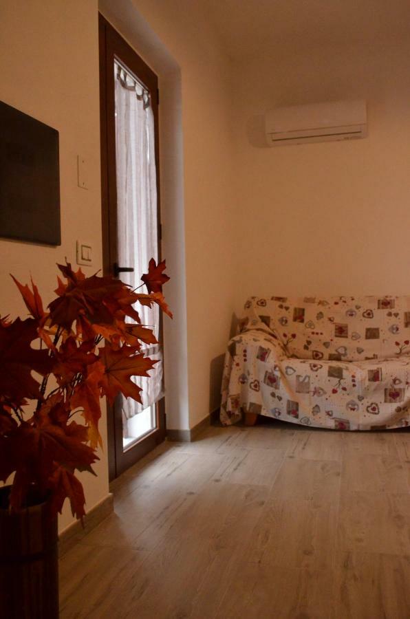Appartamento Vacanza Da Luisa San Giovanni Suergiu Ngoại thất bức ảnh